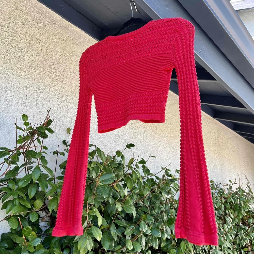 LPA Long Sleeve Knit Crop Top 242 in Red Size XS NWOT - Picture 5 of 7